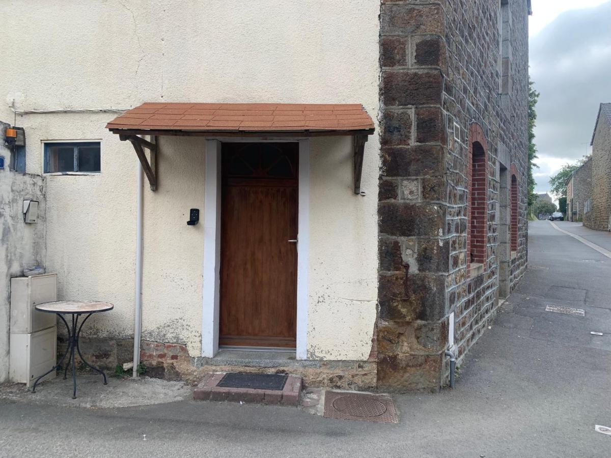 Ducey-Les Cheris Etape Mont Saint Michel St Malo 50220 Eksteriør billede
